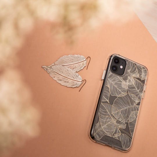 Selencia iPhone 13 Pro Max Trendy Hoesje Botanisch Goud