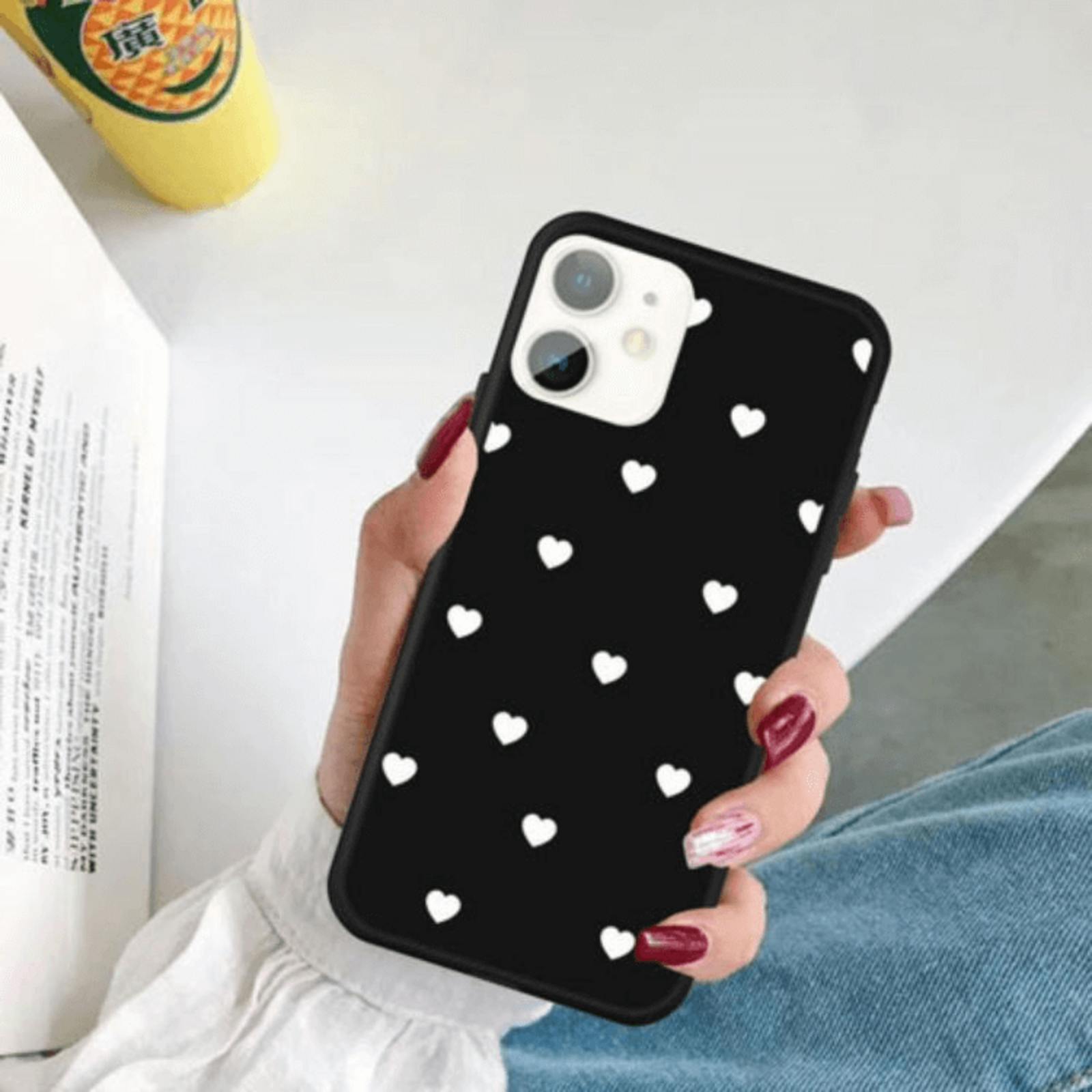 Mocaa iPhone 11 Designz Hearts Case Zwart