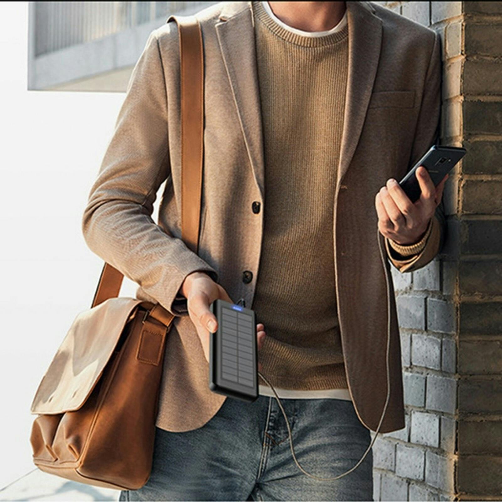 QC86S 30.000mAh Portable Charger met Zonnecel Zwart 30.000 mAh