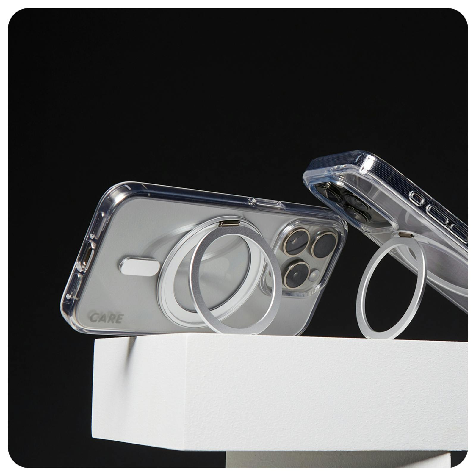 PanzerGlass iPhone 16 Plus CARE. MagSafe Hoesje met Kickstand Zilver - Foto in studio