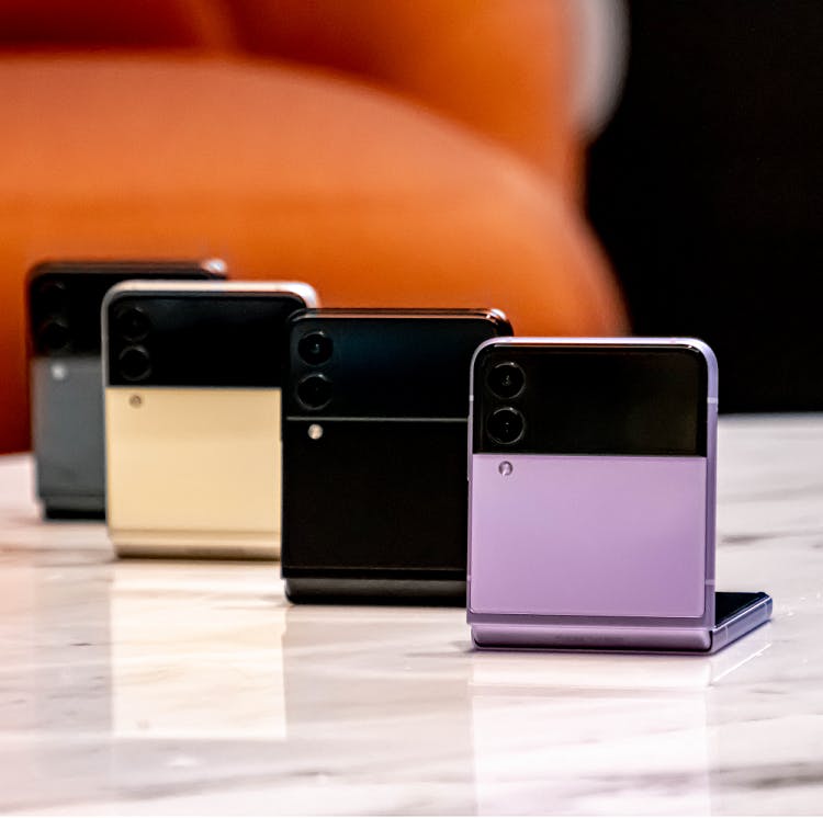 Samsung Galaxy Z Flip3