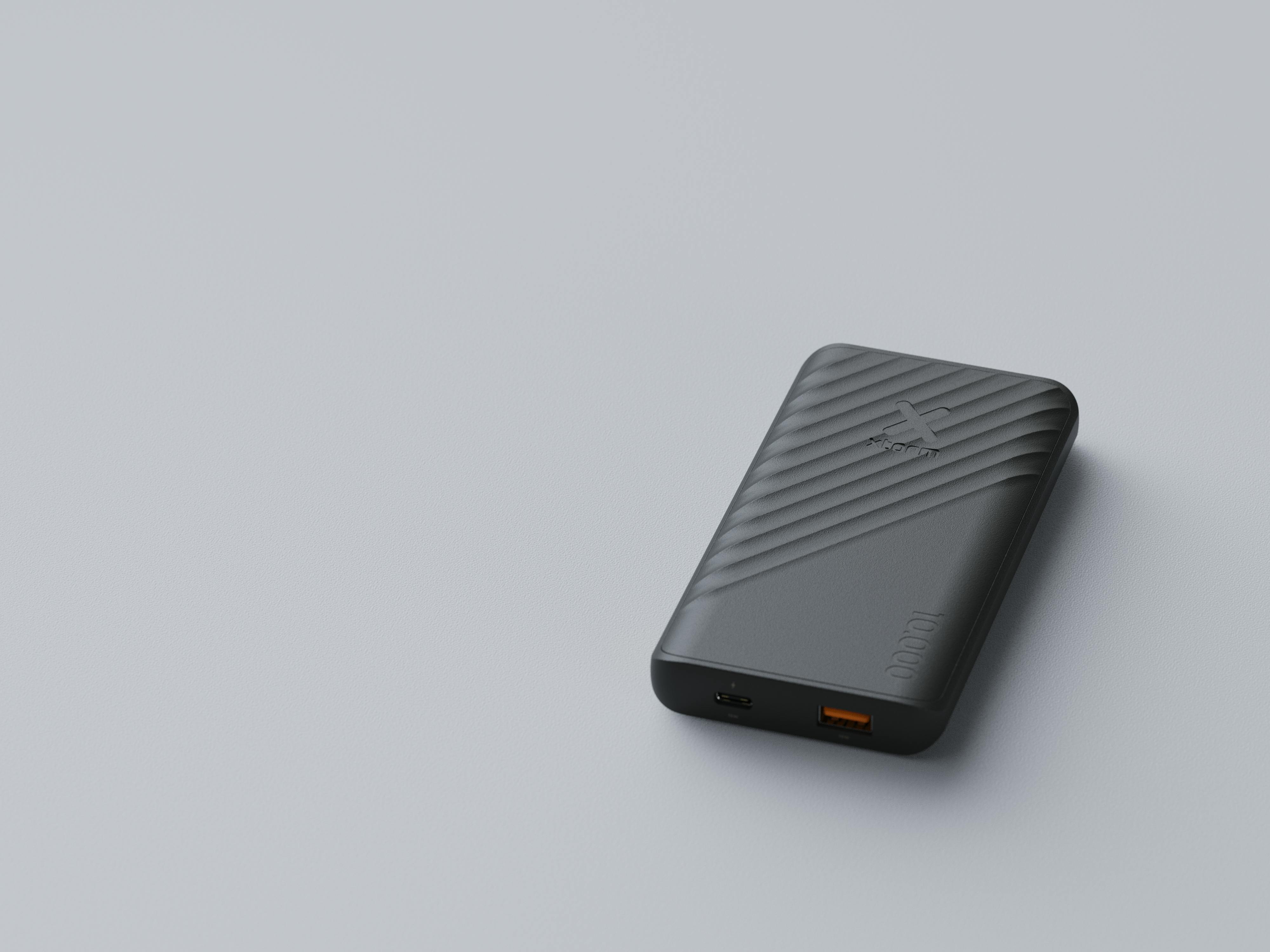 Xtorm Go Series 15W Powerbank Go2 10000mAh Charcoal Black